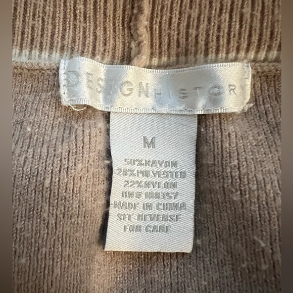 Design History Cardigan - Picture 6 of 6